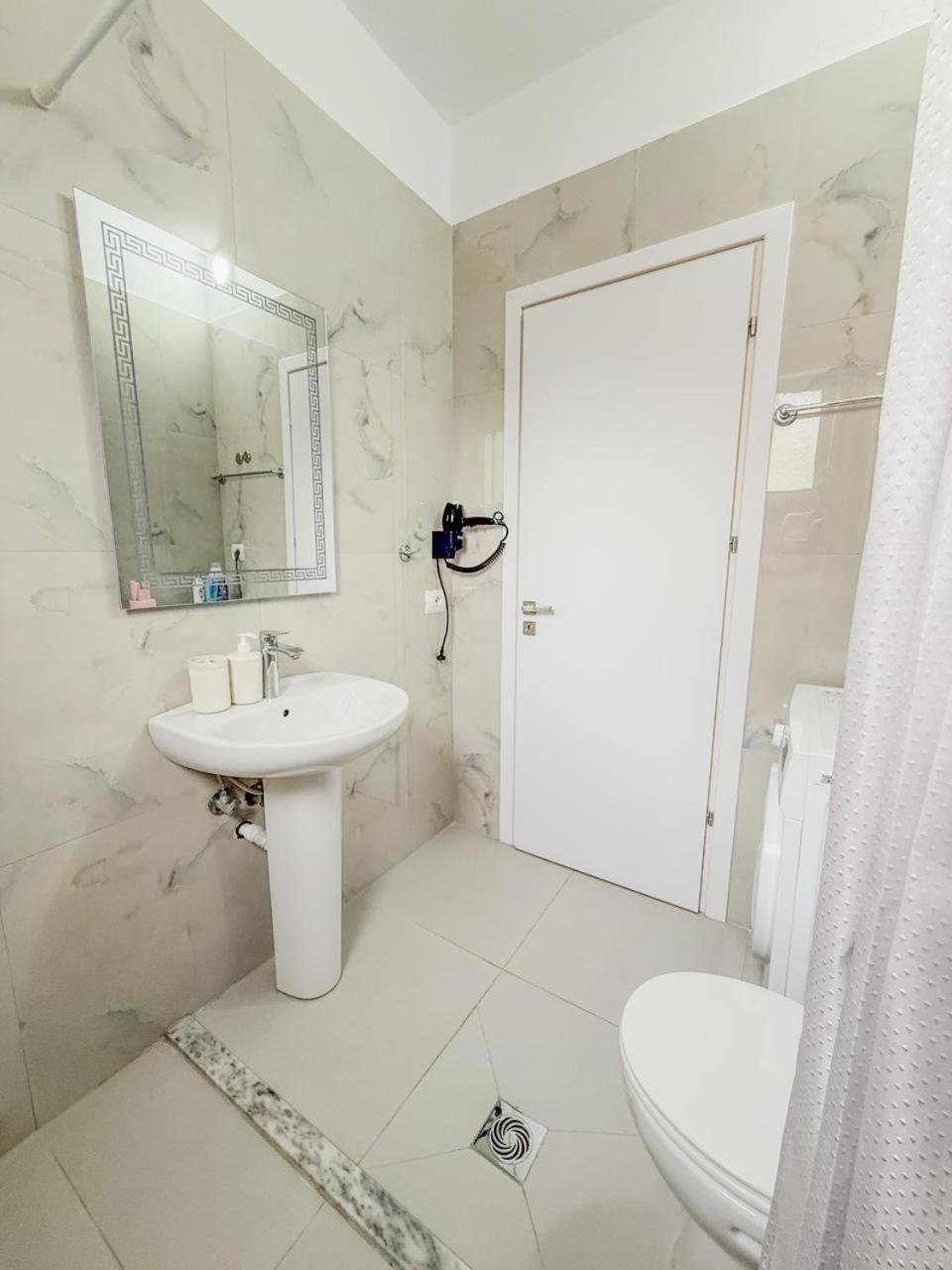 Odore Di Mare Apartments Саранда Экстерьер фото