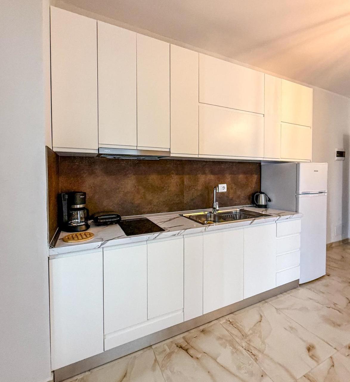 Odore Di Mare Apartments Саранда Экстерьер фото