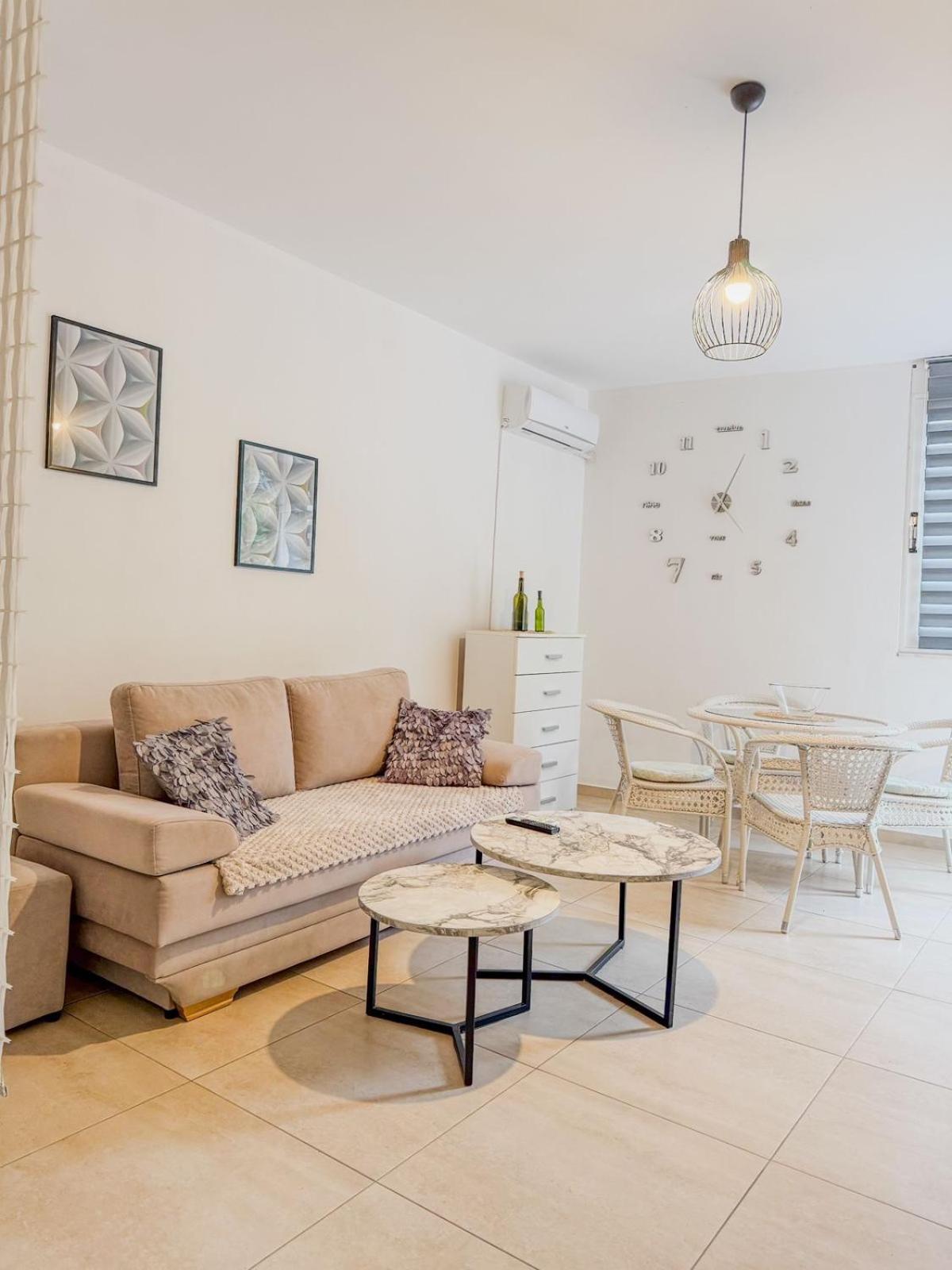 Odore Di Mare Apartments Саранда Экстерьер фото